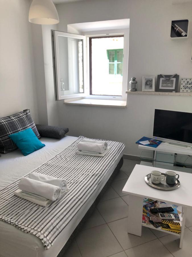 Apartment Estera Jelsa  Zewnętrze zdjęcie