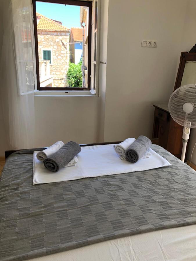 Apartment Estera Jelsa  Zewnętrze zdjęcie